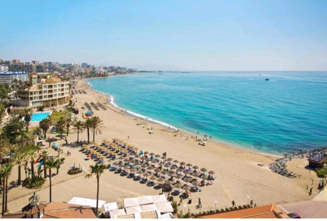 Apartment In Jupiter 5 Pools Benalmadena Bilik gambar